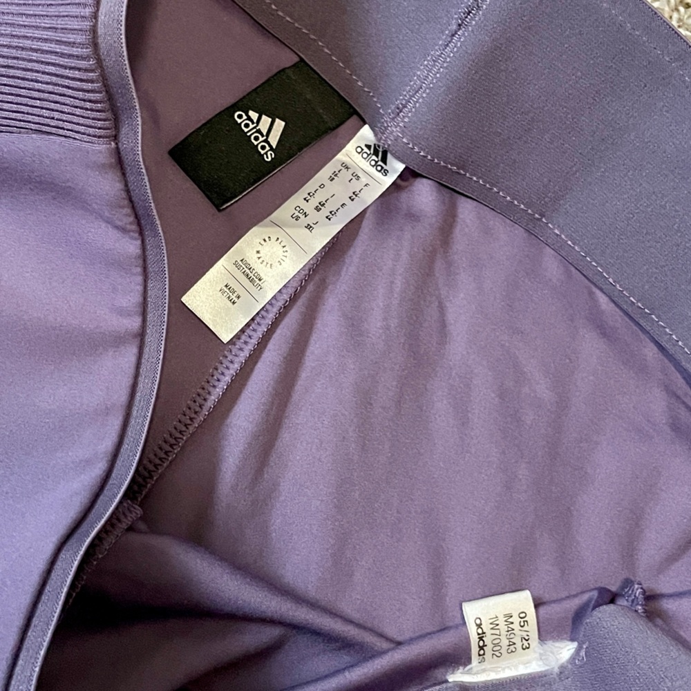 Adidas Women's Z.N.E. Leggings | Shadow Violet - Picture 4 of 6